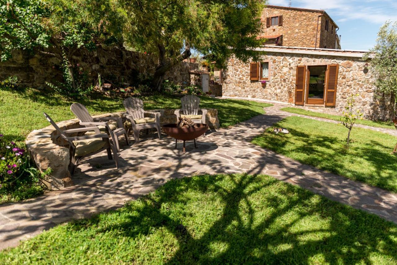 מאסה מריטימה Agriturismo Schiaccia Ghiande מראה חיצוני תמונה